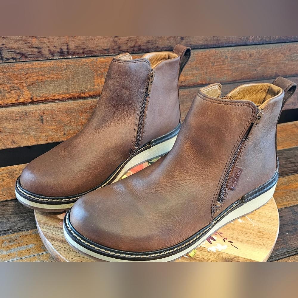 KEEN Brown Leather Ankle Boots / Booties